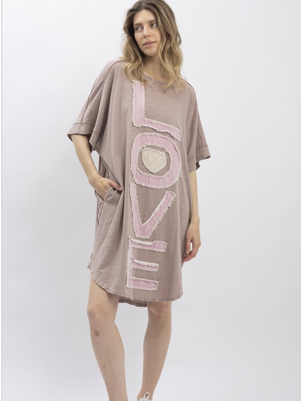💕 NEW! Blue Velvet Dress with 'LOVE' Applique in Mauve Pink